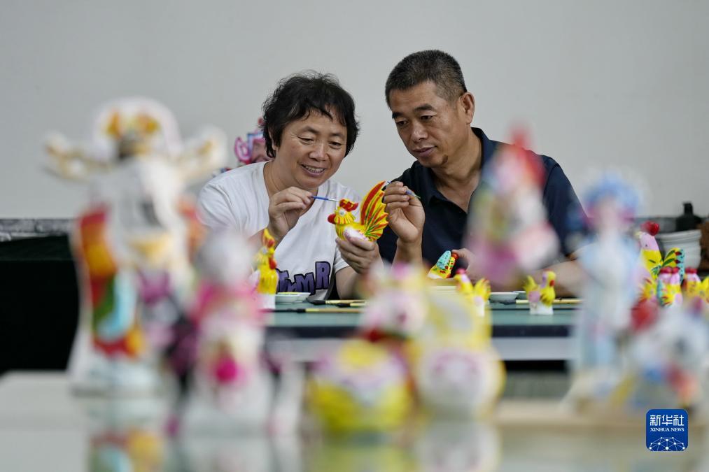 免费炸三张金花游戏